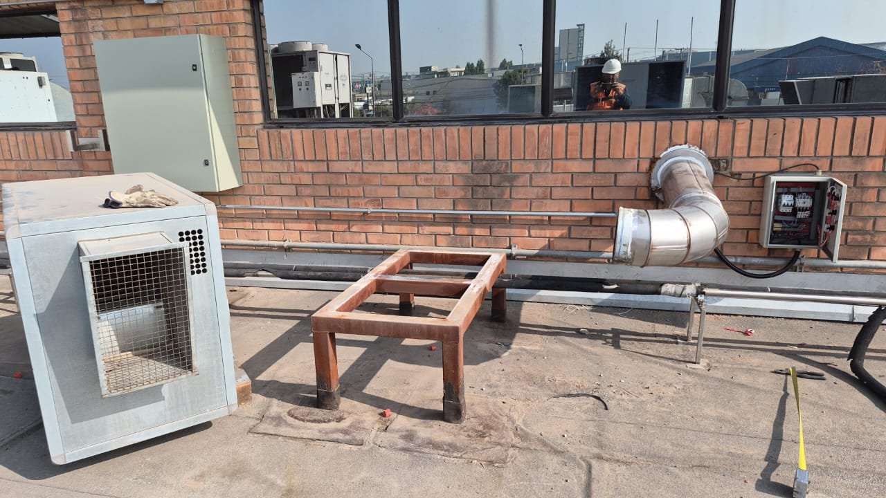 Instalación de ductos industriales